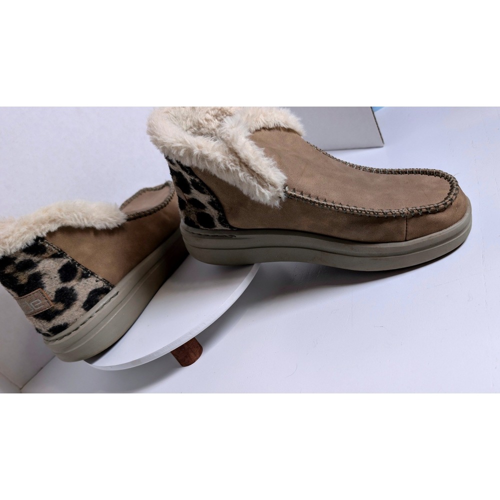Hey Dude Women Wendy Peak Hi Bootie Size 5 Tan Leopard Faux Fur Platform Ankle